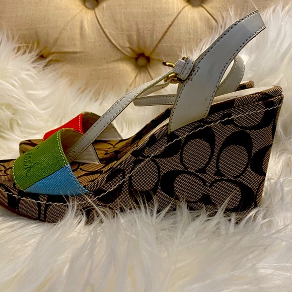 Coach wedge heel size 7.5 - Picture 3 of 3